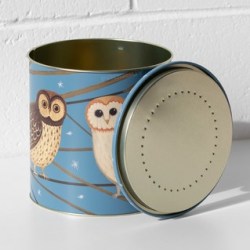 DD2975 - Owl Tin Biscuit Barrel Lid off